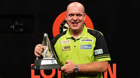 darts scores last night|Premier League Darts: Michael van Gerwen claims fourth nightly .
